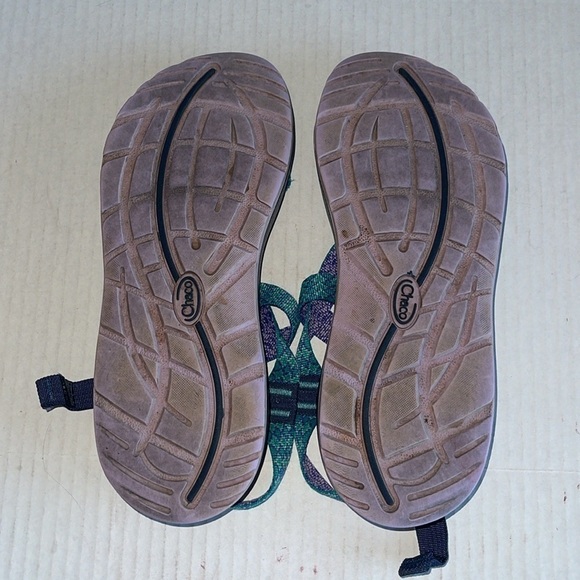 Chaco Z2 Teal And Purple Adjustable Strap Classic Sandals - Picture 8 of 8